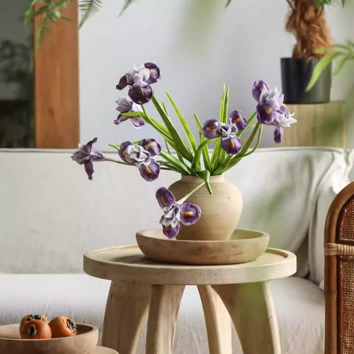 Tallo de iris morado de 22" de alto