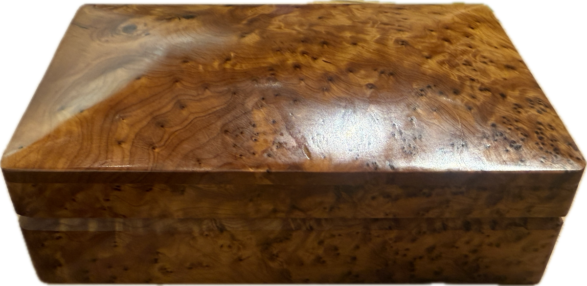 Joyero/Cofre de recuerdos para hombre de madera de tuya