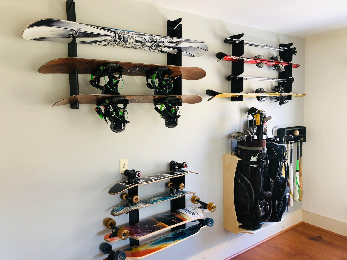 Snowboard Wall Mounted Rack