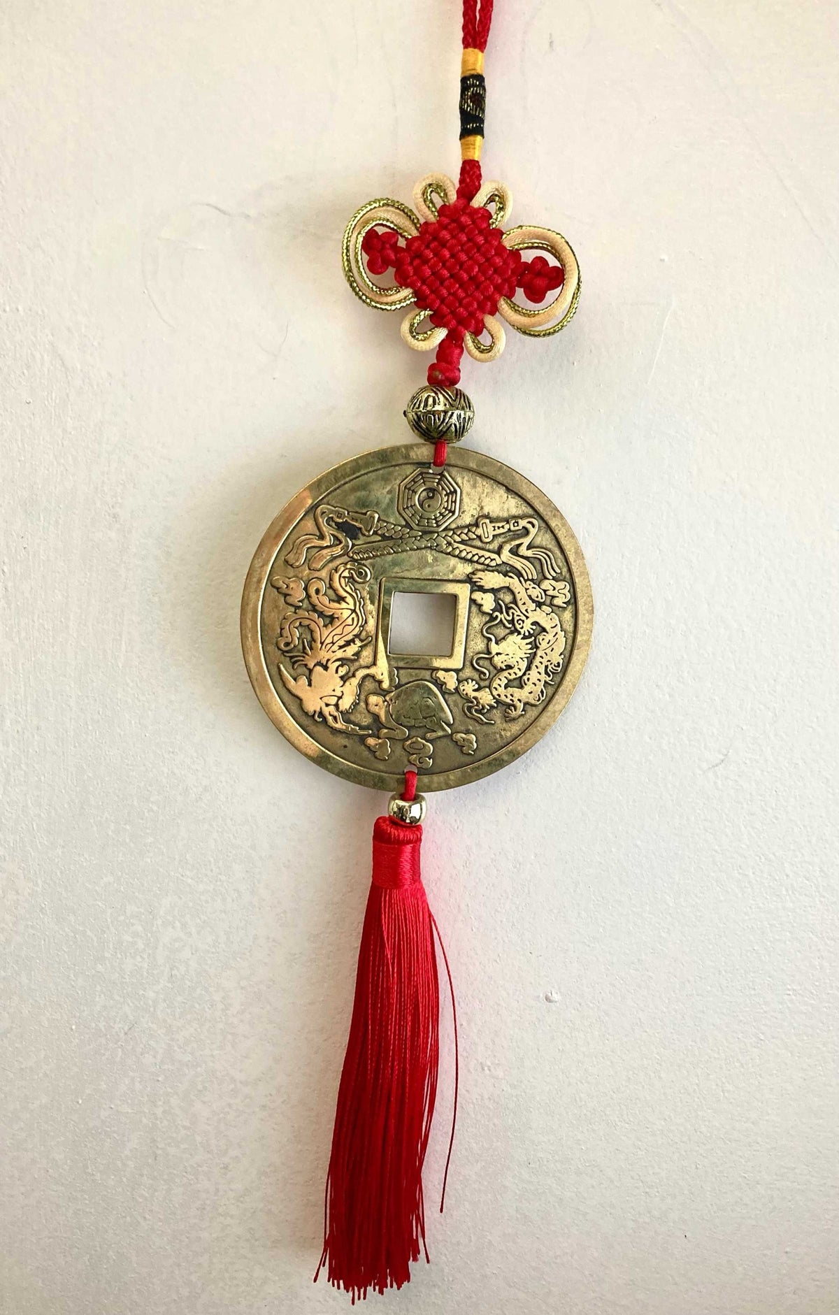 Moneda colgante de Feng Shui - Protección
