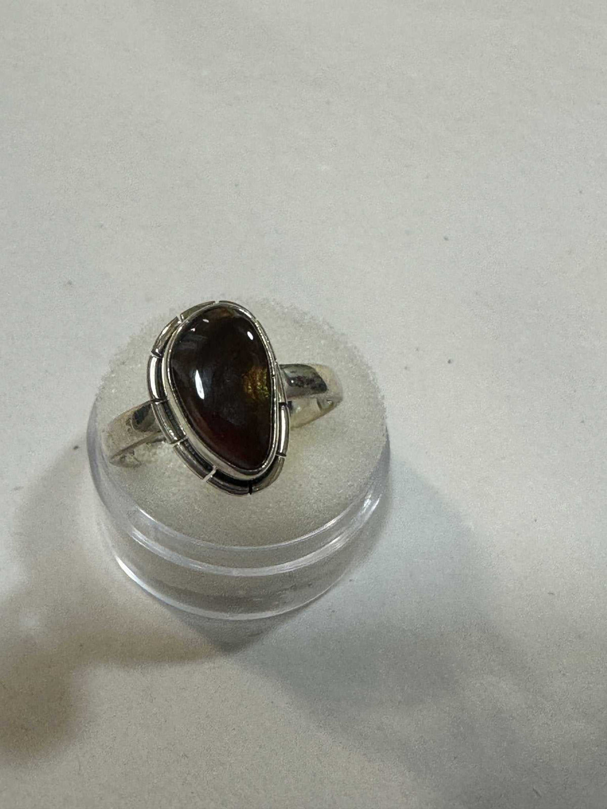 Anillo mexicano de ópalo de fuego «Ojo del amor»