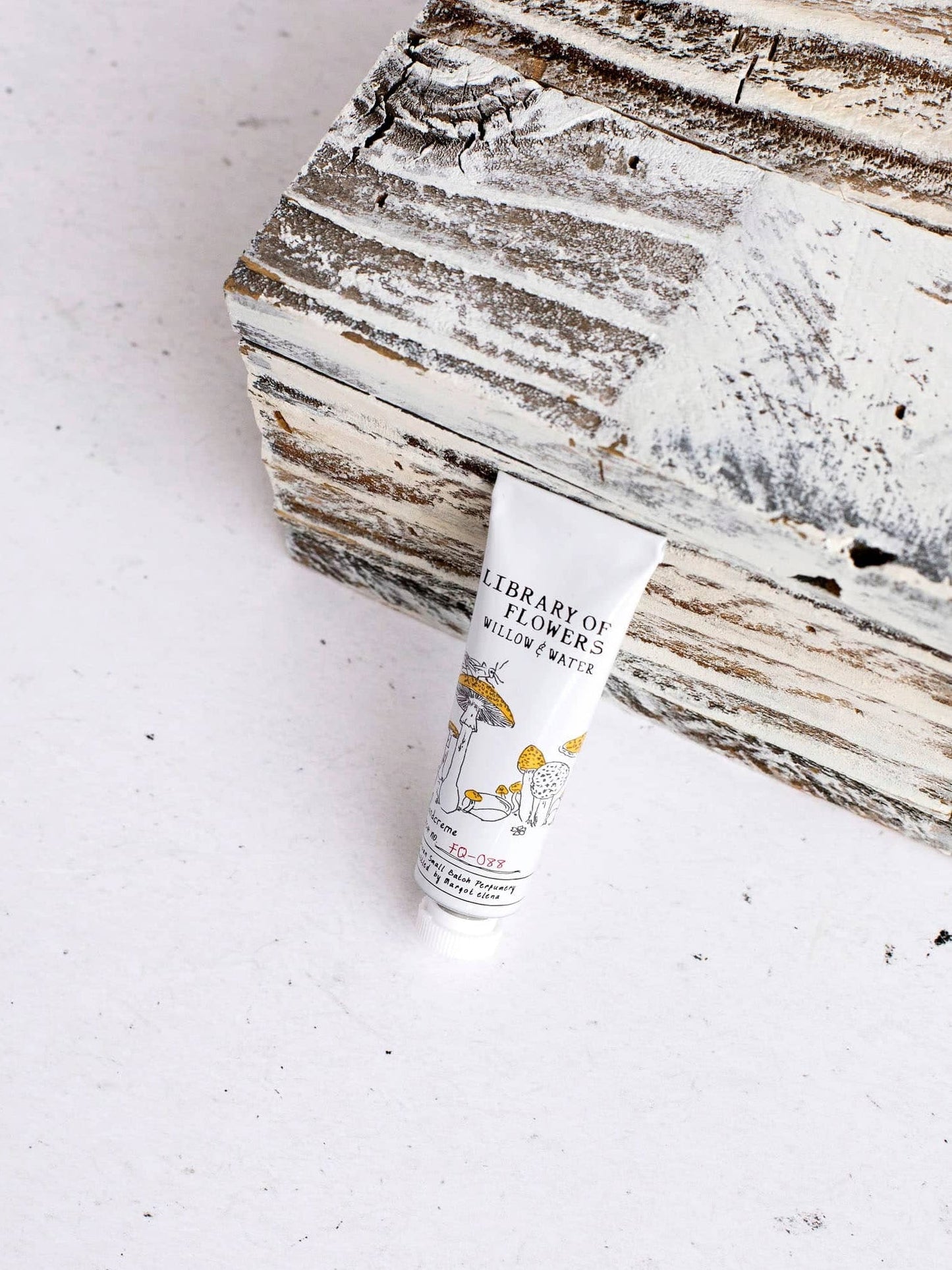 Willow and Water Petite Treat Handcreme
