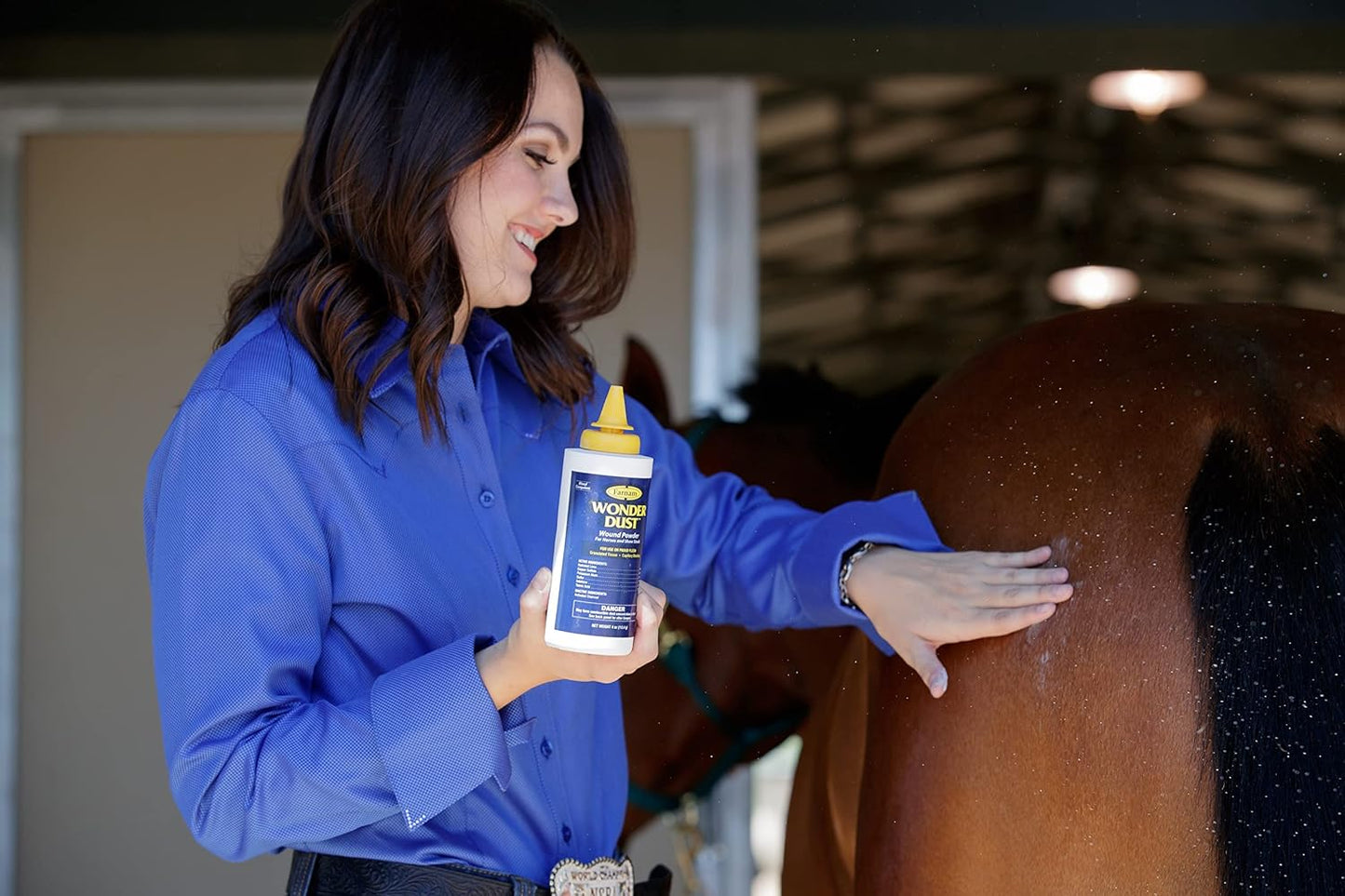 Farnam Wonder Dust Wound Powder for Horses and Show Stock 4 oz.