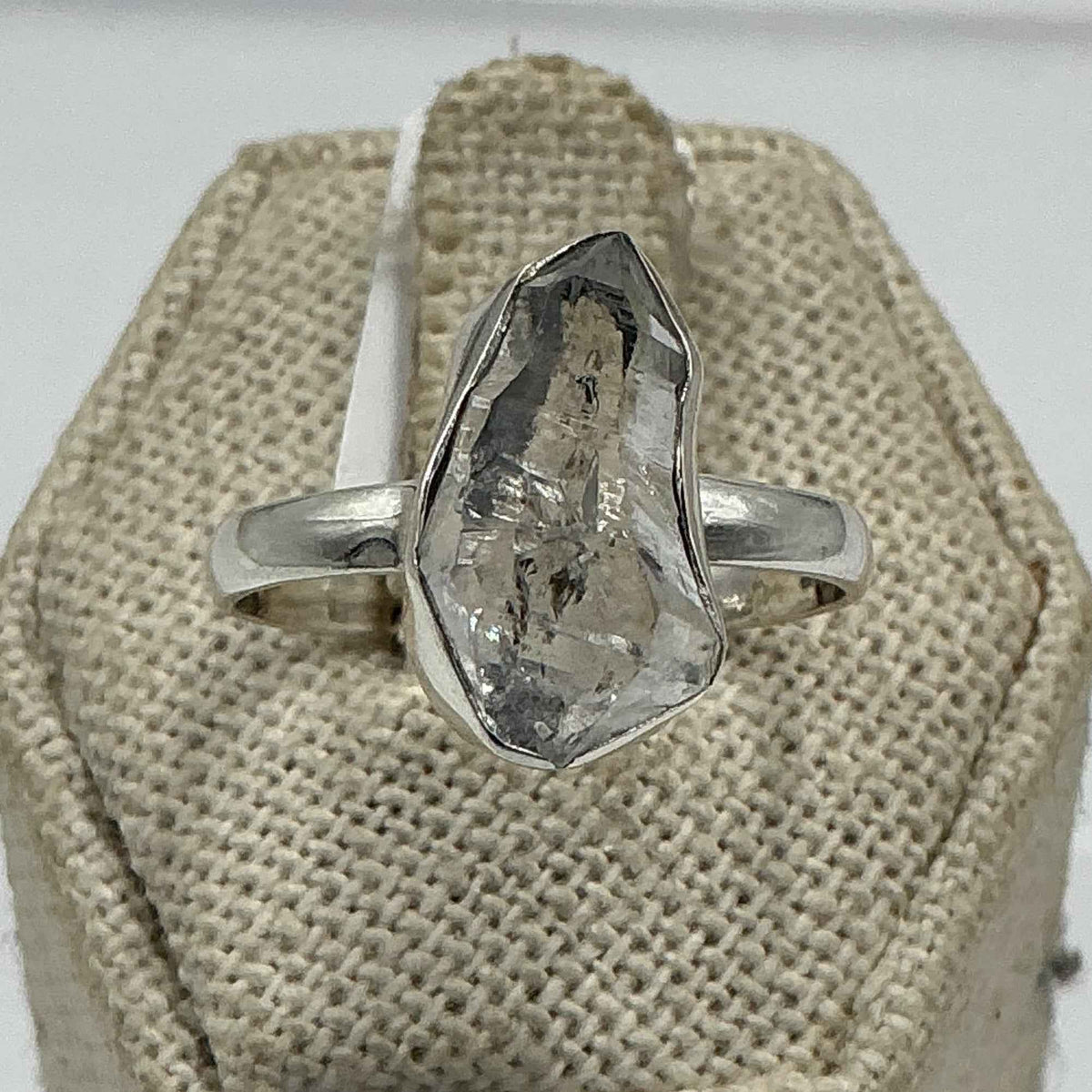 Anillo de plata de ley con diamante de Herkimer - Talla 10 - Claridad, intuición y alineación