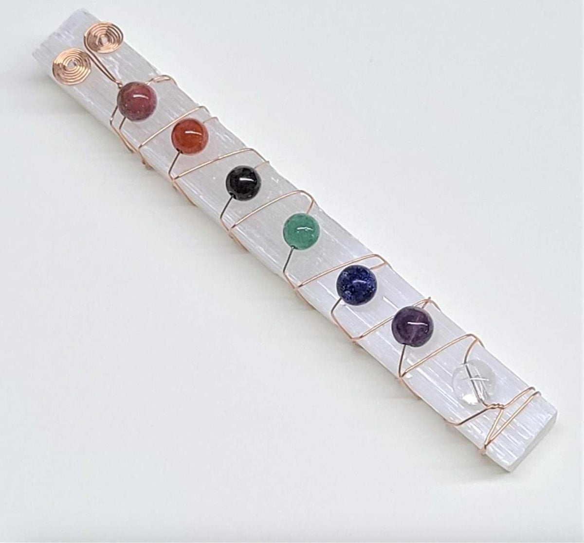 Barra de selenita de 4" para chakras (enrollada en cobre)