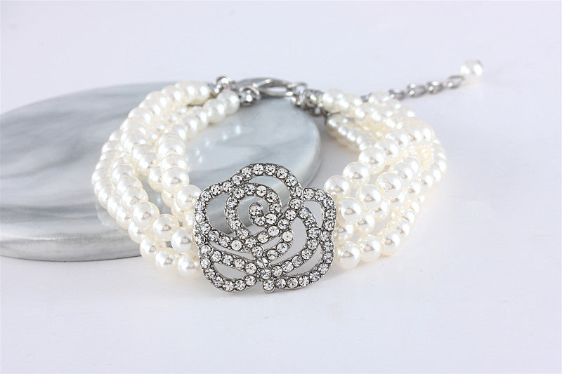 Four-row Pearl-studded Rose Cat And Dog Ornament Accessory