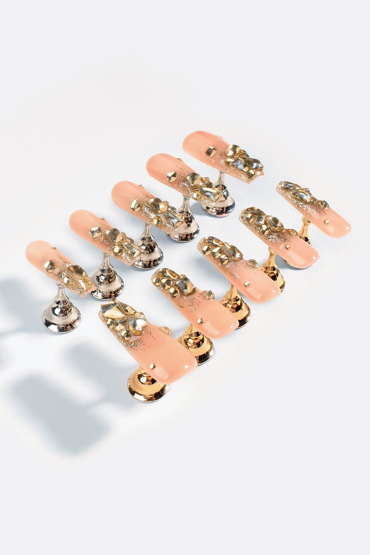 Oro de Cleopatra | Uñas de gel profesionales hechas a mano