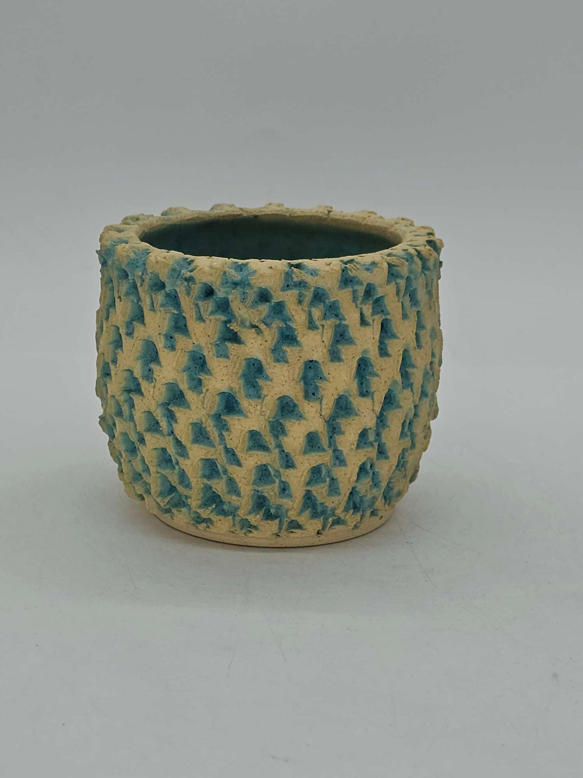 Peety Pots by Pablo