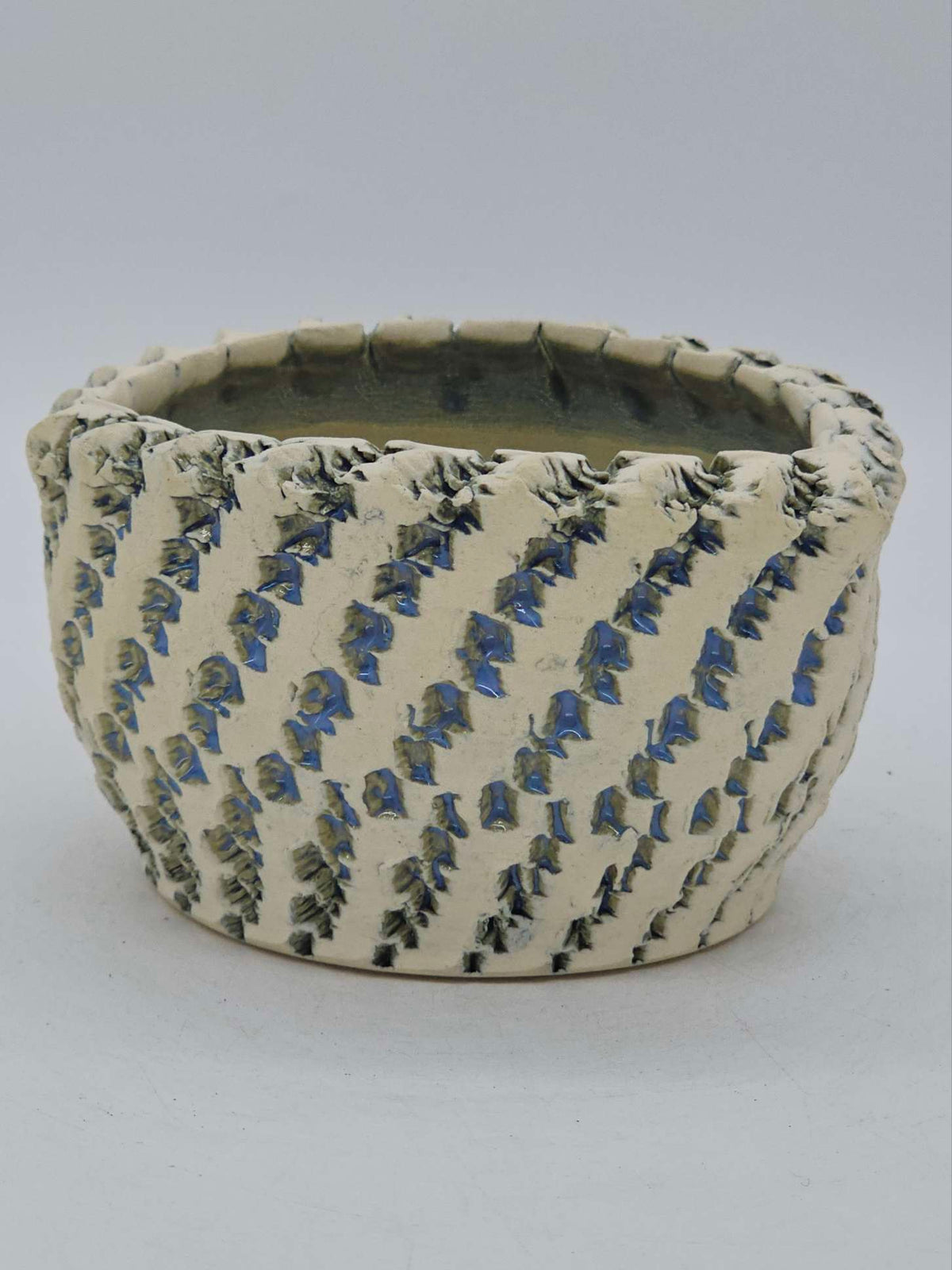 Peety Pots by Pablo