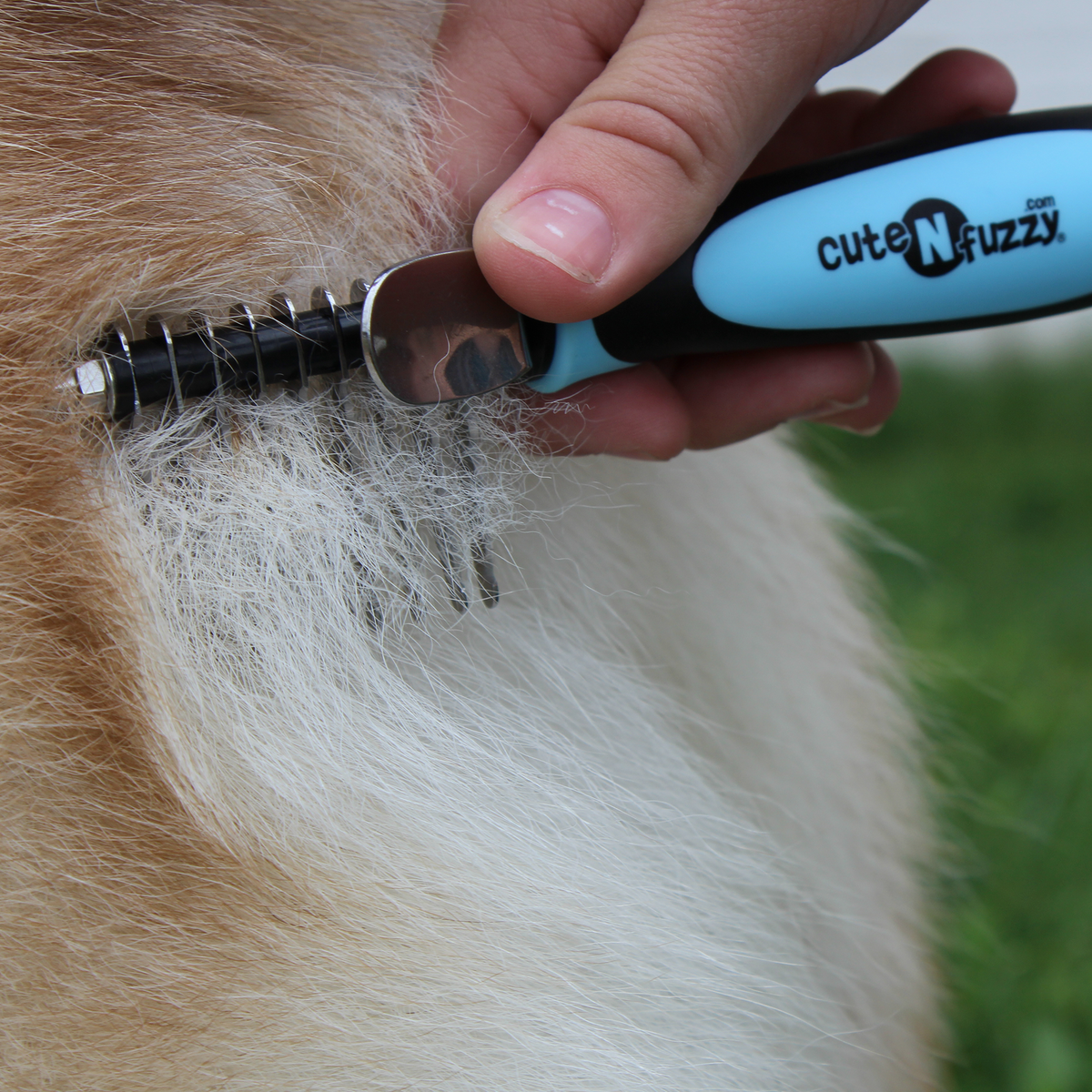 Peine desenredante para mascotas de cuteNfuzzy®