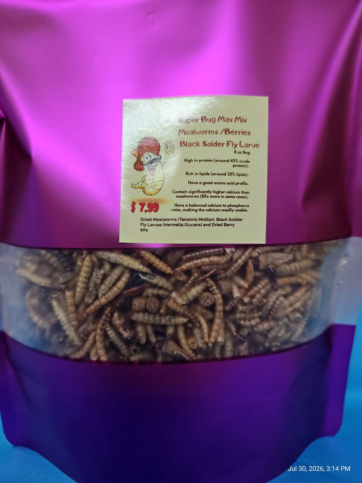 Super Bug Max Mix (Mealworms ,BSFL, Berries) 8 oz Resealable Bag
