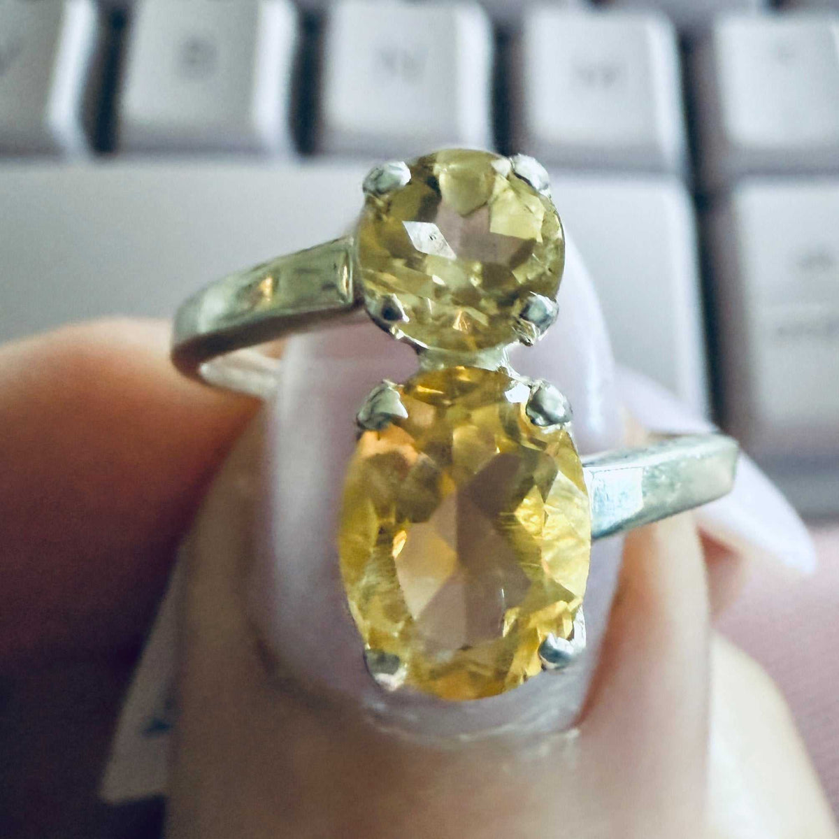 Anillo de Citrino de Doble Piedra – Plata de Ley – Talla 7