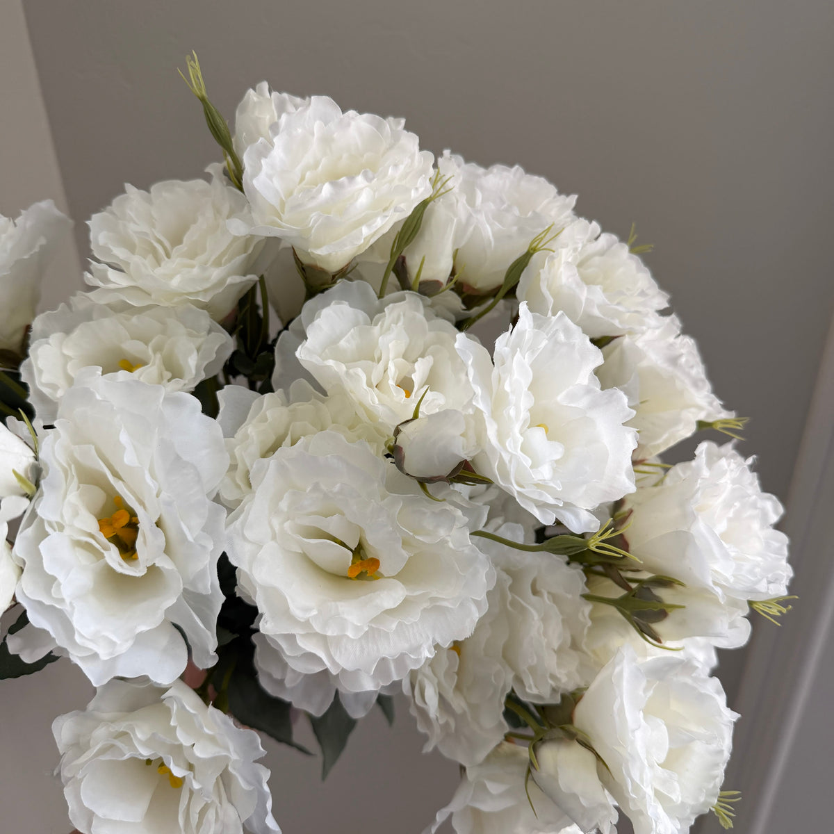 Ramo de lisianthus blanco | Tallo floral artificial de 21" | Flor artificial