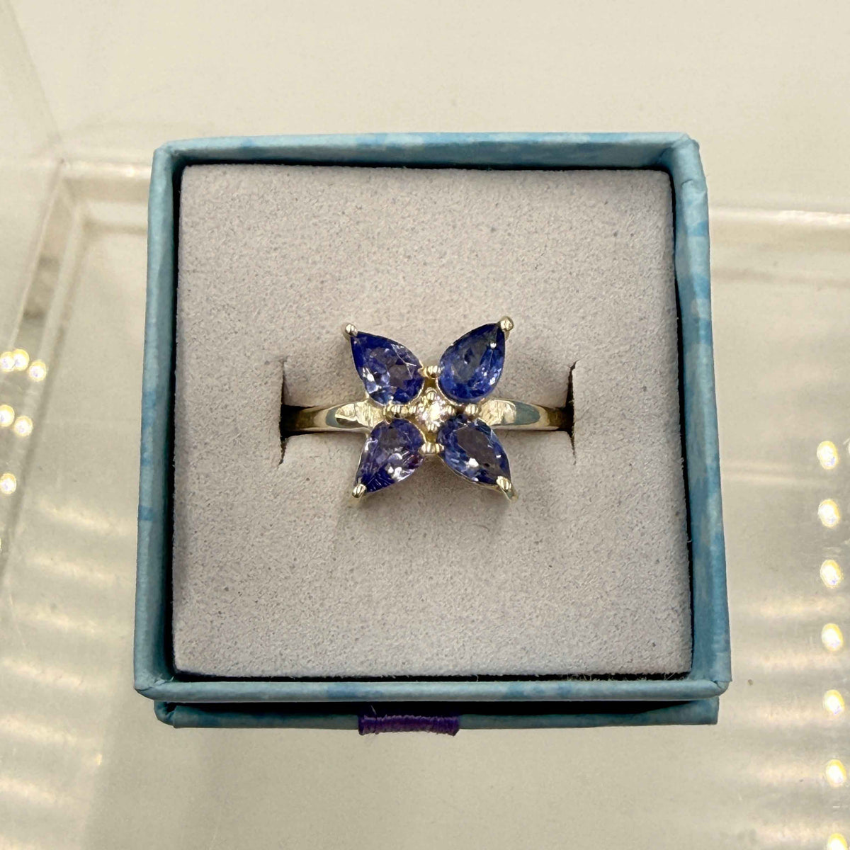 Anillo de plata de ley con mariposa de tanzanita - Talla 8 - Espiritual, intuitivo y elevado