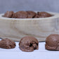 Bocaditos de helado de chocolate liofilizado