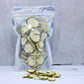 Chips de pepinillos eneldo liofilizados