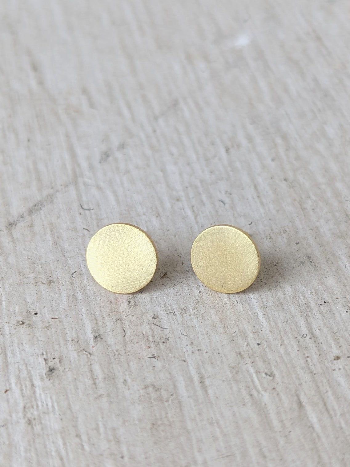 Sunspot Studs