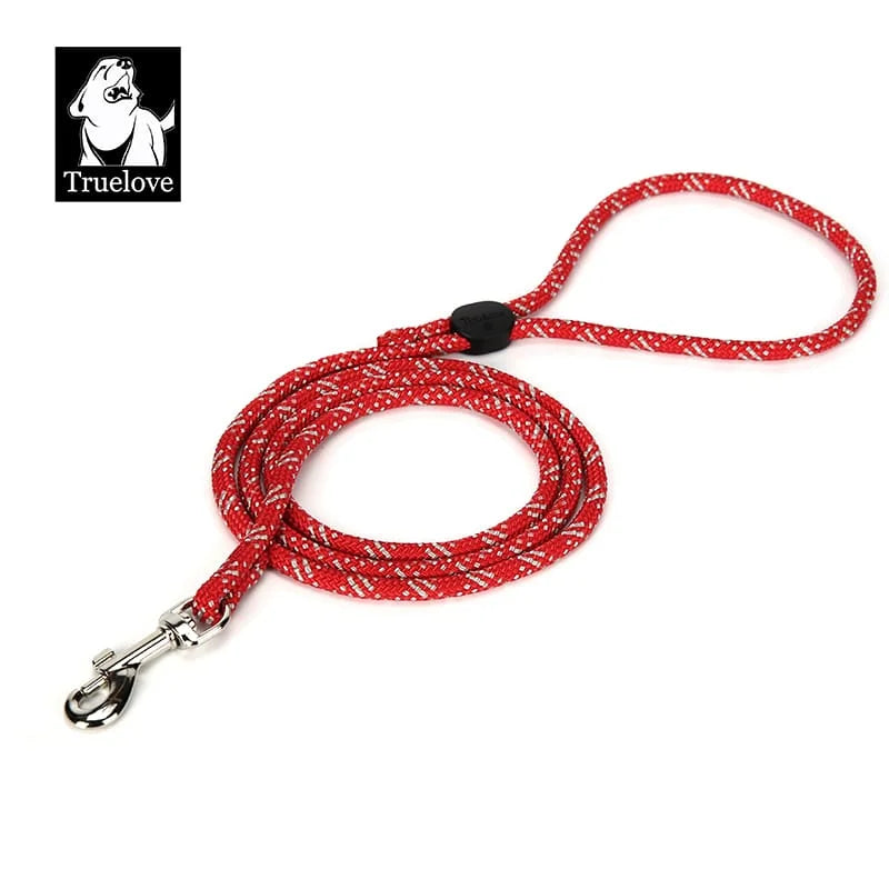 Correa para perros resistente y práctica TrueLove. Número de modelo: TLL2576. Disponible en 12 colores diferentes.