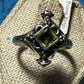 Anillo venenoso con piedra preciosa 04.2036