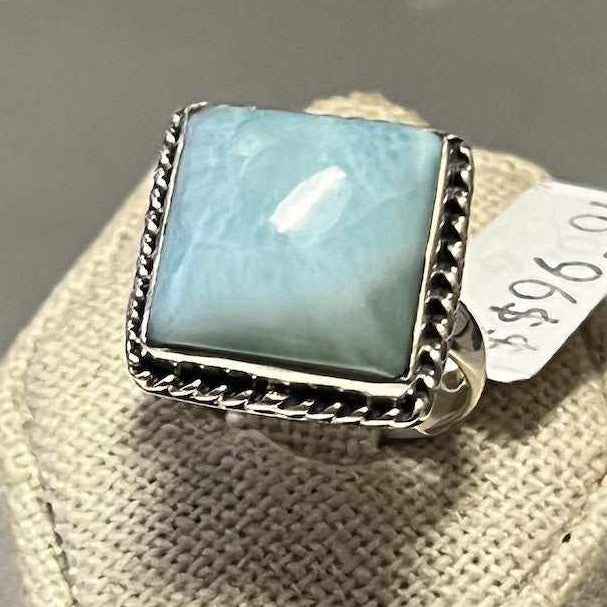 Anillo de Larimar Talla 9 "Océano Cuadrado"