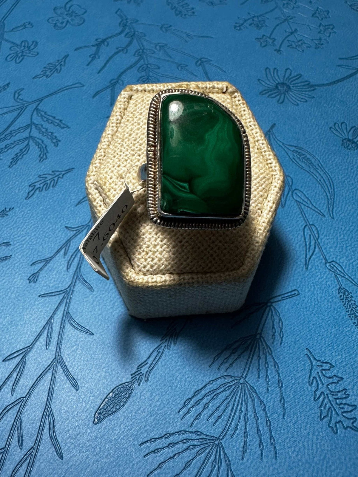 Anillo de malaquita talla 7 (07.6040)
