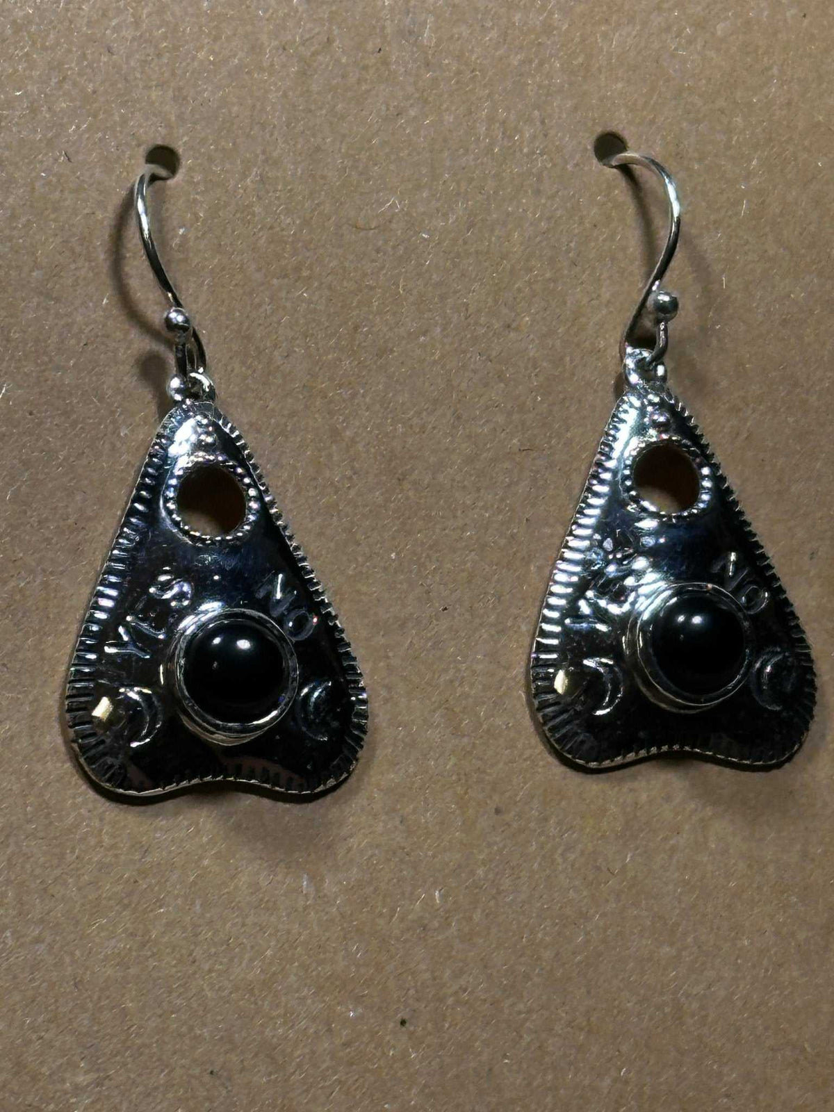 Pendientes Ouija de ónix negro (06.6044)
