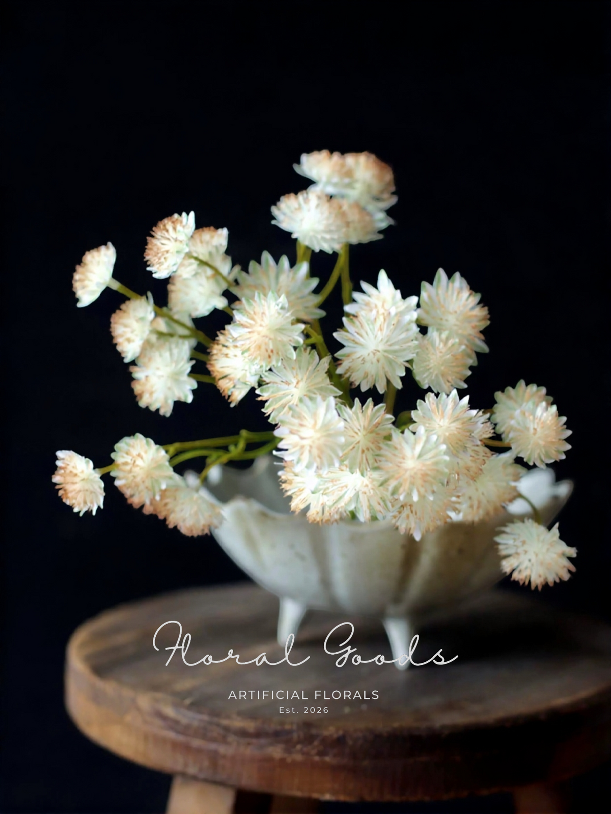 Starry Astrantia Stem – 23.6"