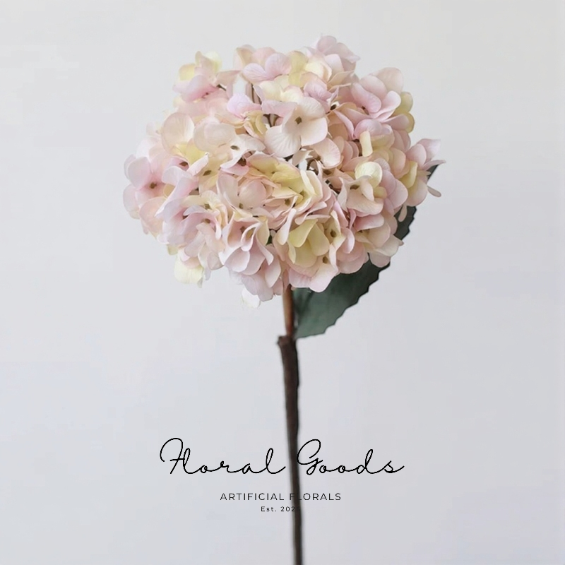 Vintage Hydrangea Stem – 25.2"