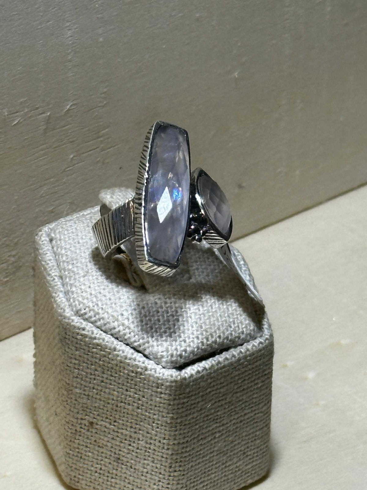 Anillo de cuarzo rosa talla 7 (12.2070)