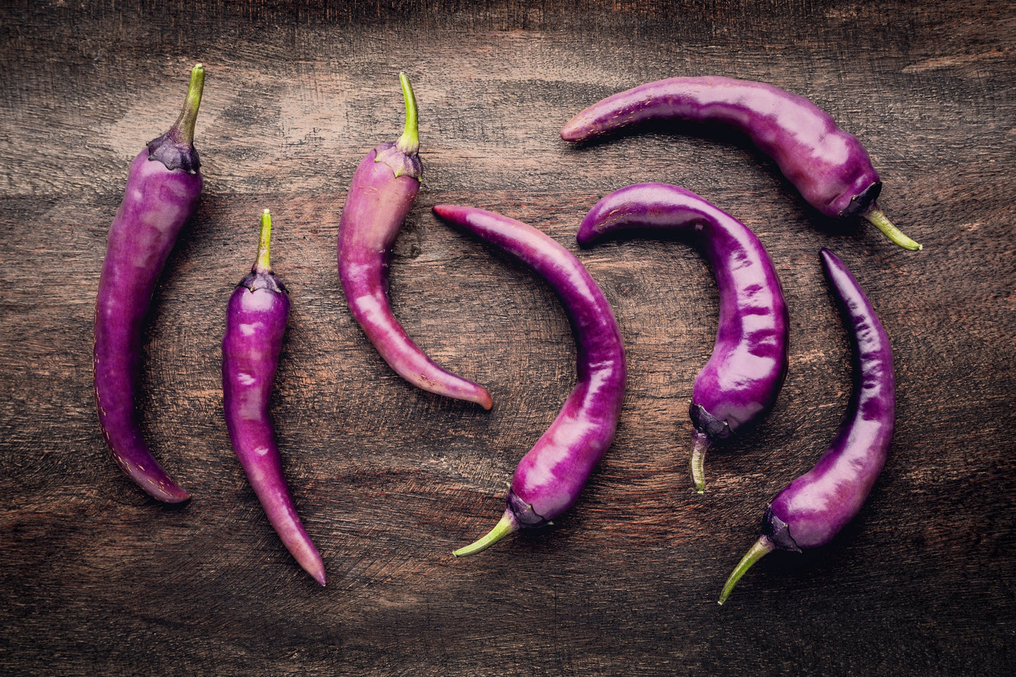 50 PURPLE CAYENNE PEPPER Hot Capsicum Annuum Vegetable Seeds